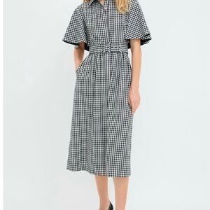 NWOT TUCKERNUCK Cape Chloe Dress